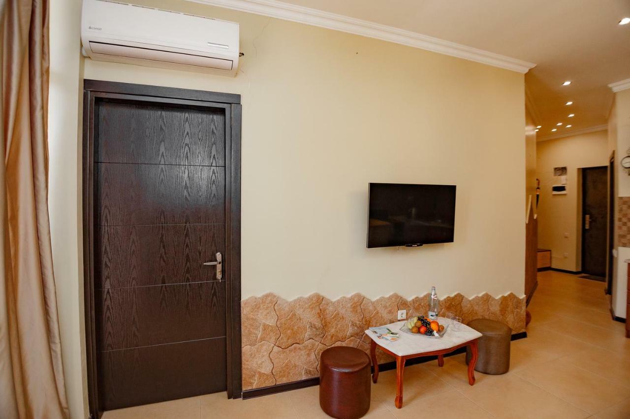Apartment On Javakhishvili Batumi Eksteriør billede